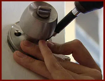 Locksmith Lock Store Bradenton, FL 941-275-1297 - 9-locks-change